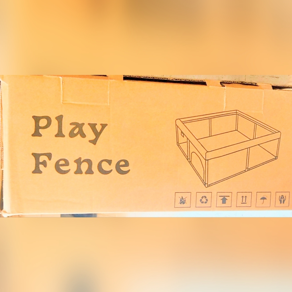 Kids' Play Fence in Beige
